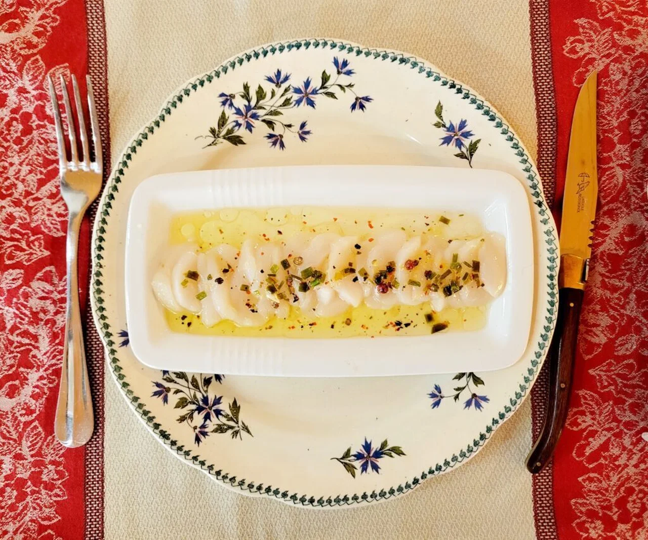 Carpaccio de Saint-Jacques aux agrumes