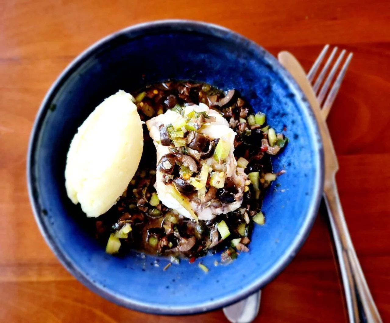 Lotte aux olives et purée de citron