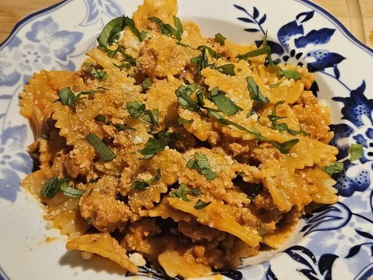 Pâtes sauce à la saucisse italienne