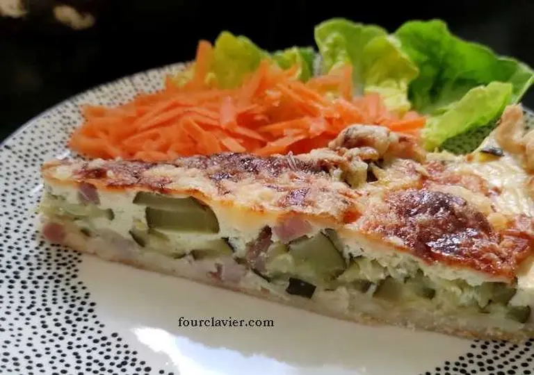 Tarte aux courgettes et lardons