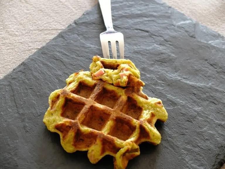 Gaufres au brocoli et jambon