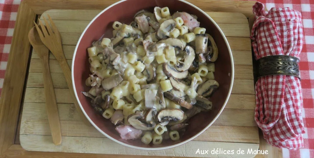 Pâtes aux champignons, poitrine fumée aux 3 tommes