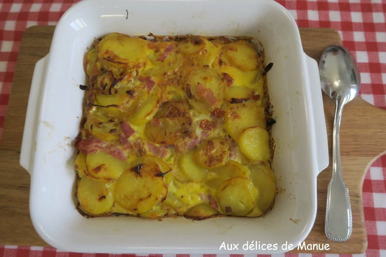 Tortilla de patata au jambon et tomates séchées