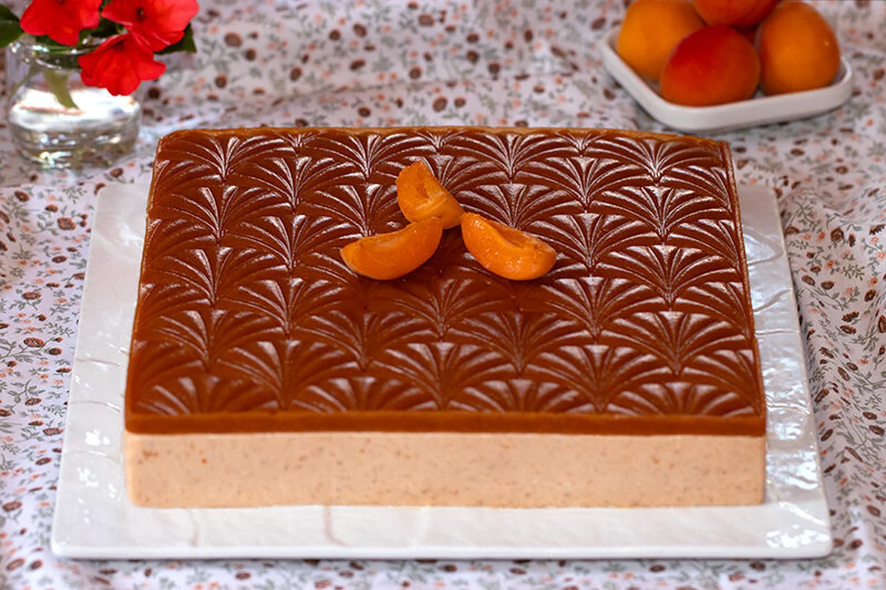 Entremets abricots pistaches