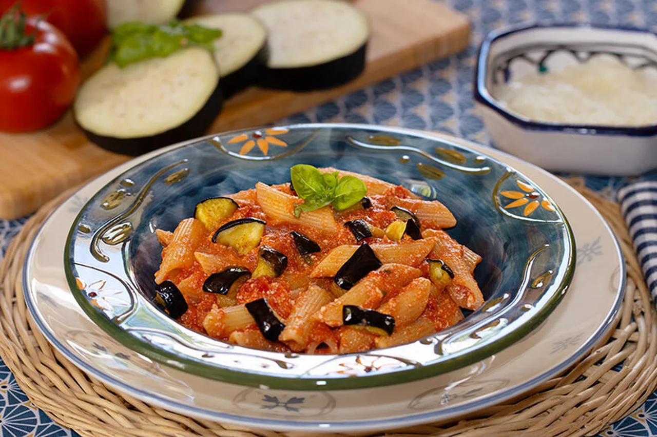 Penne rigatoni sicilienne à la ricotta fraîche