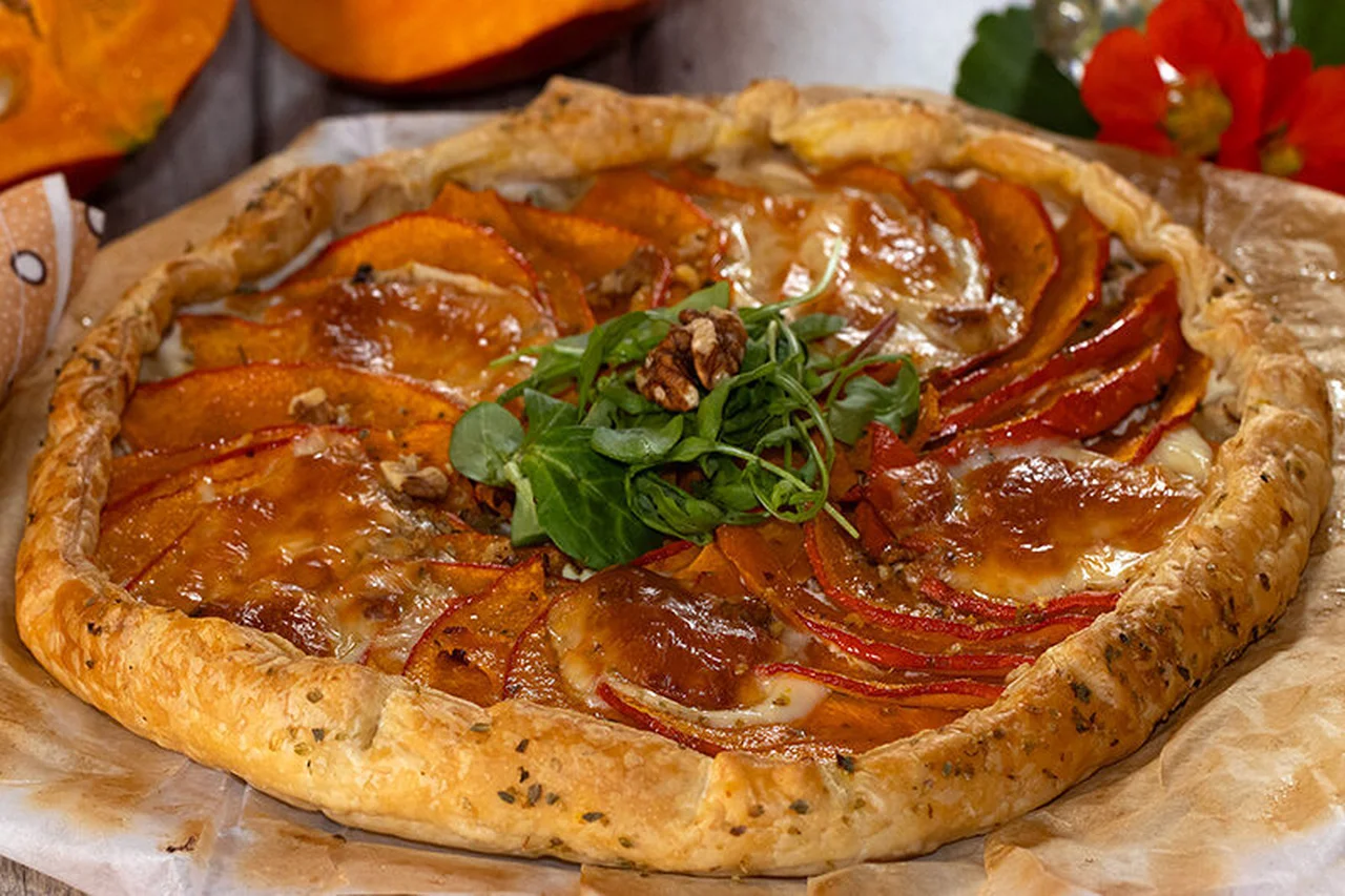 Tarte potimarron, ricotta et scamorza fumée