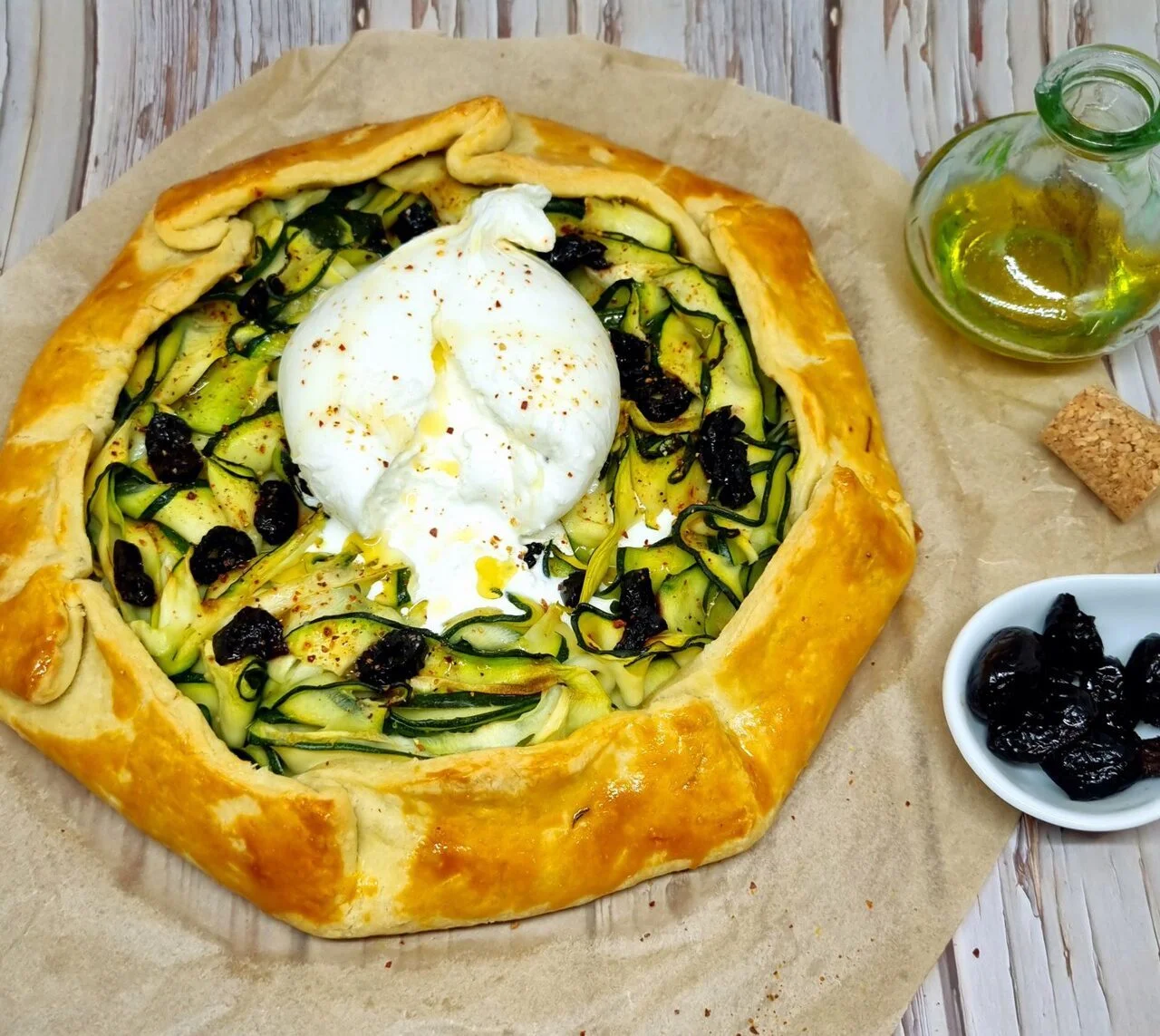 Tarte rustique courgettes et burrata