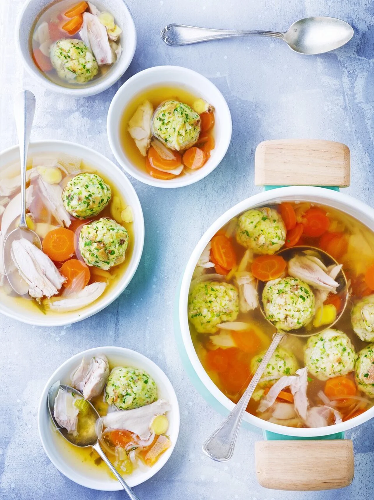 Bouillon zéro déchet à l'effiloché de lapin
