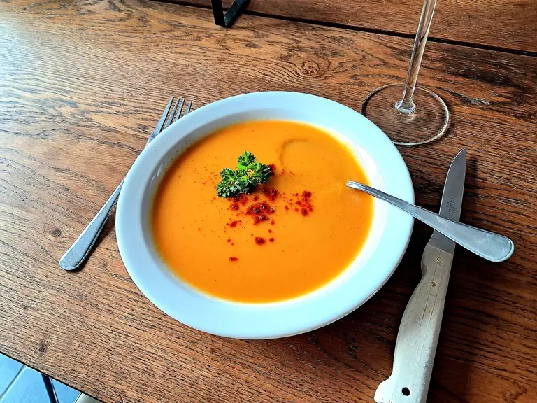 Soupe de patates douces et poivrons
