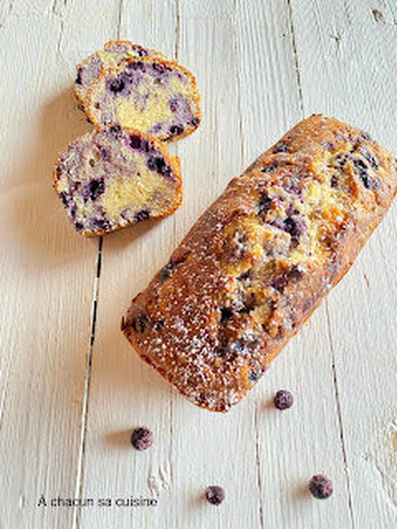 Cake aux myrtilles, citron et amandes
