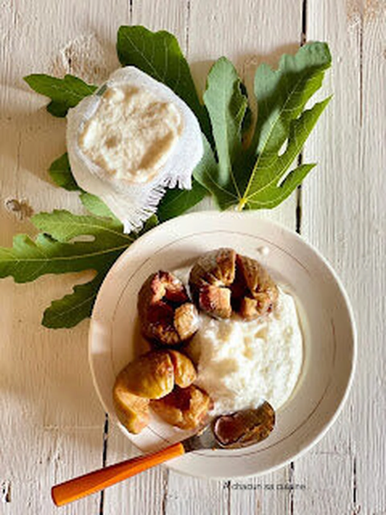 Crémet d'Anjou et figues rôties