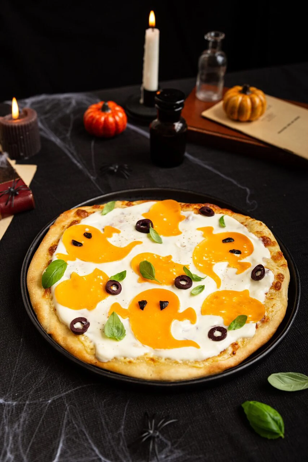 Pizza fantôme express à la Mimolette