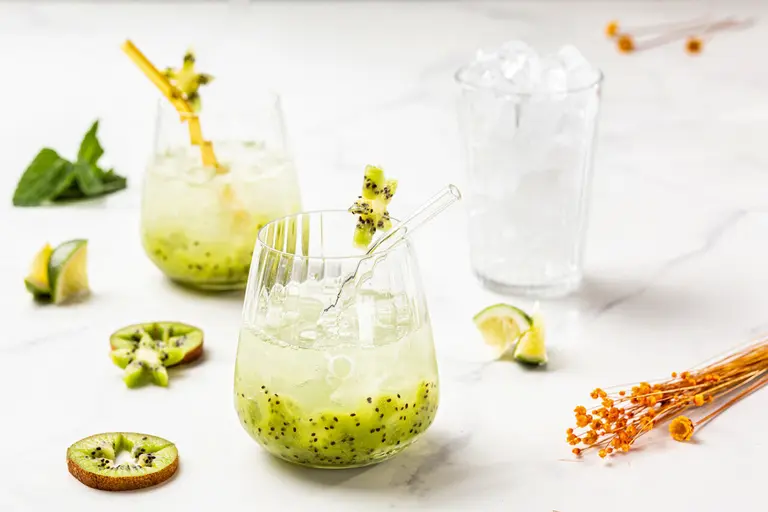 Cocktail vitaminé au kiwi de France