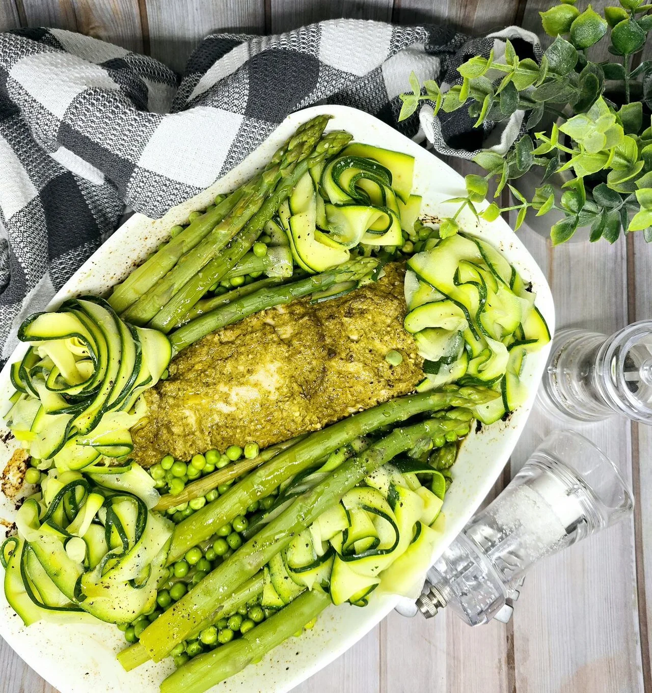 Filet mignon au pesto et légumes printaniers