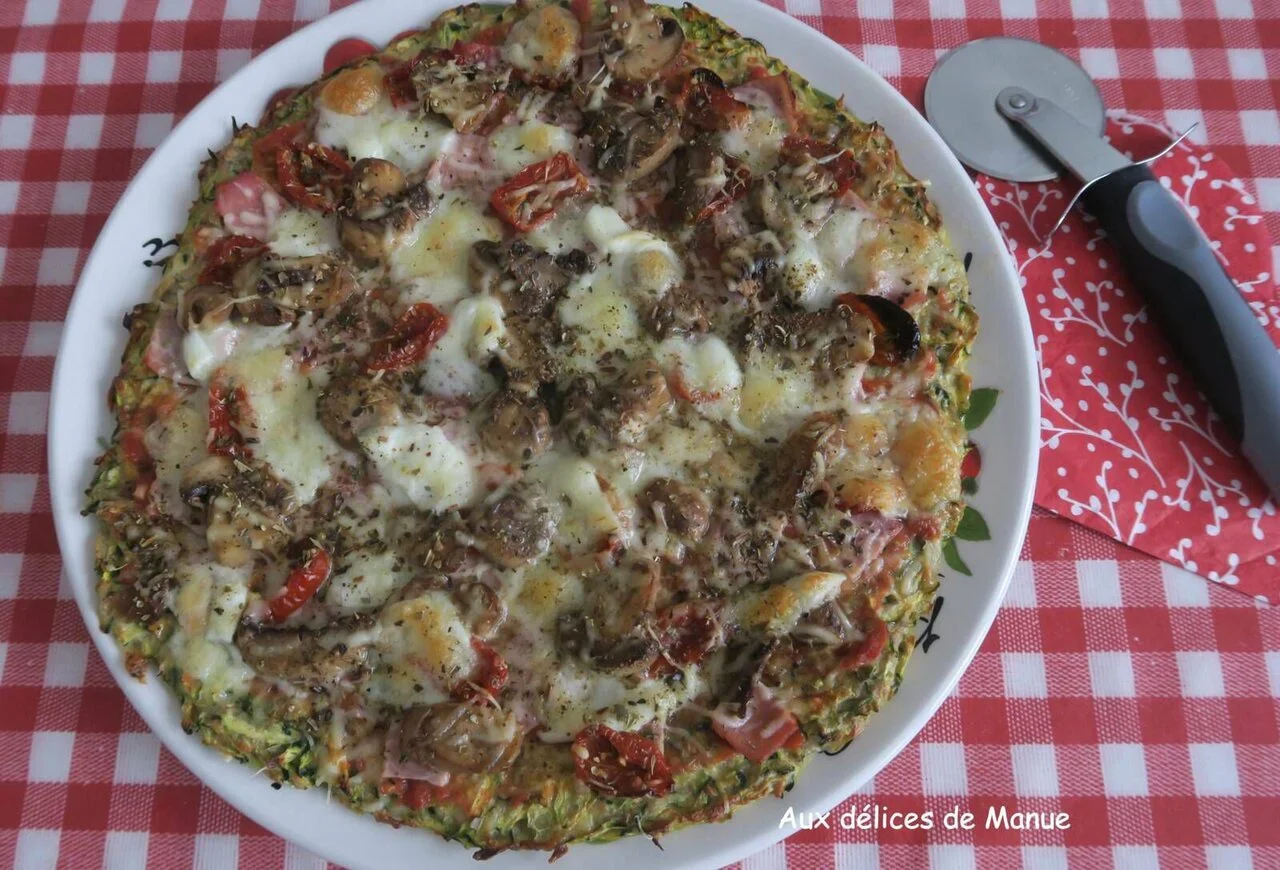Pizza à la pâte aux courgettes