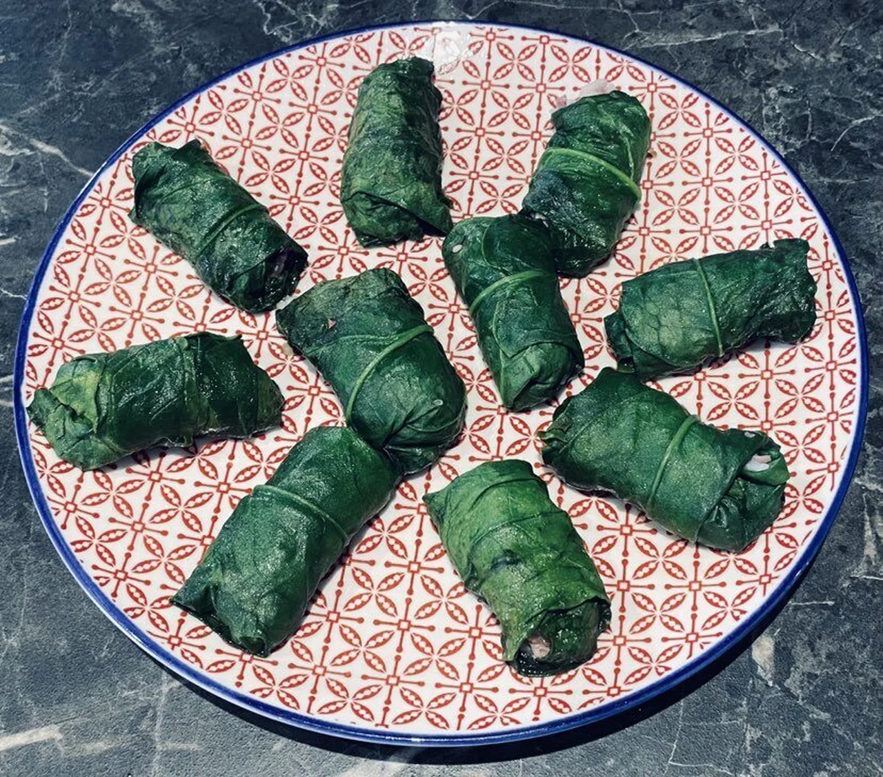Feuilles d'épinards farcies