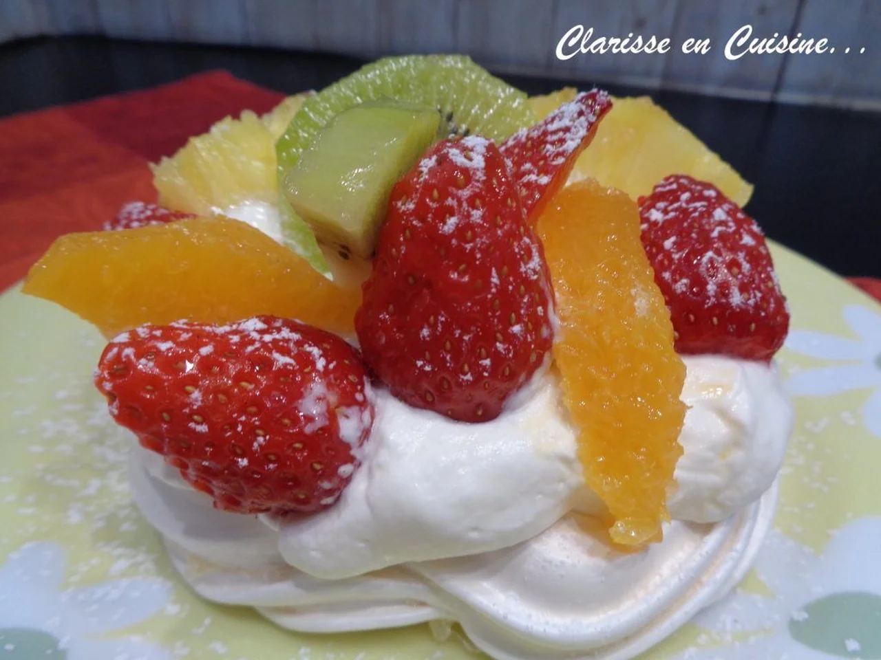 Mini Pavlova aux fruits acidulés
