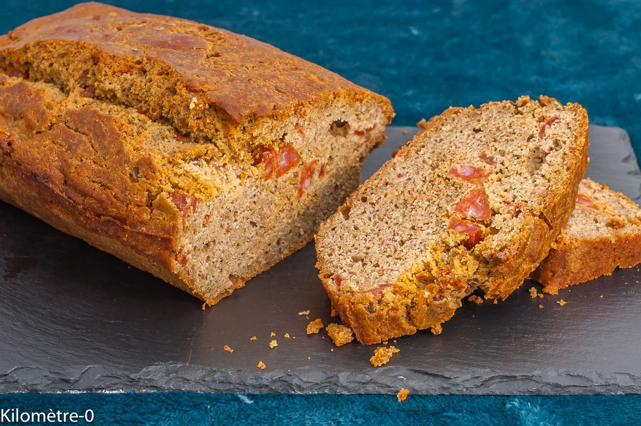 Cake rustique pois chiches, blé noir, chorizo
