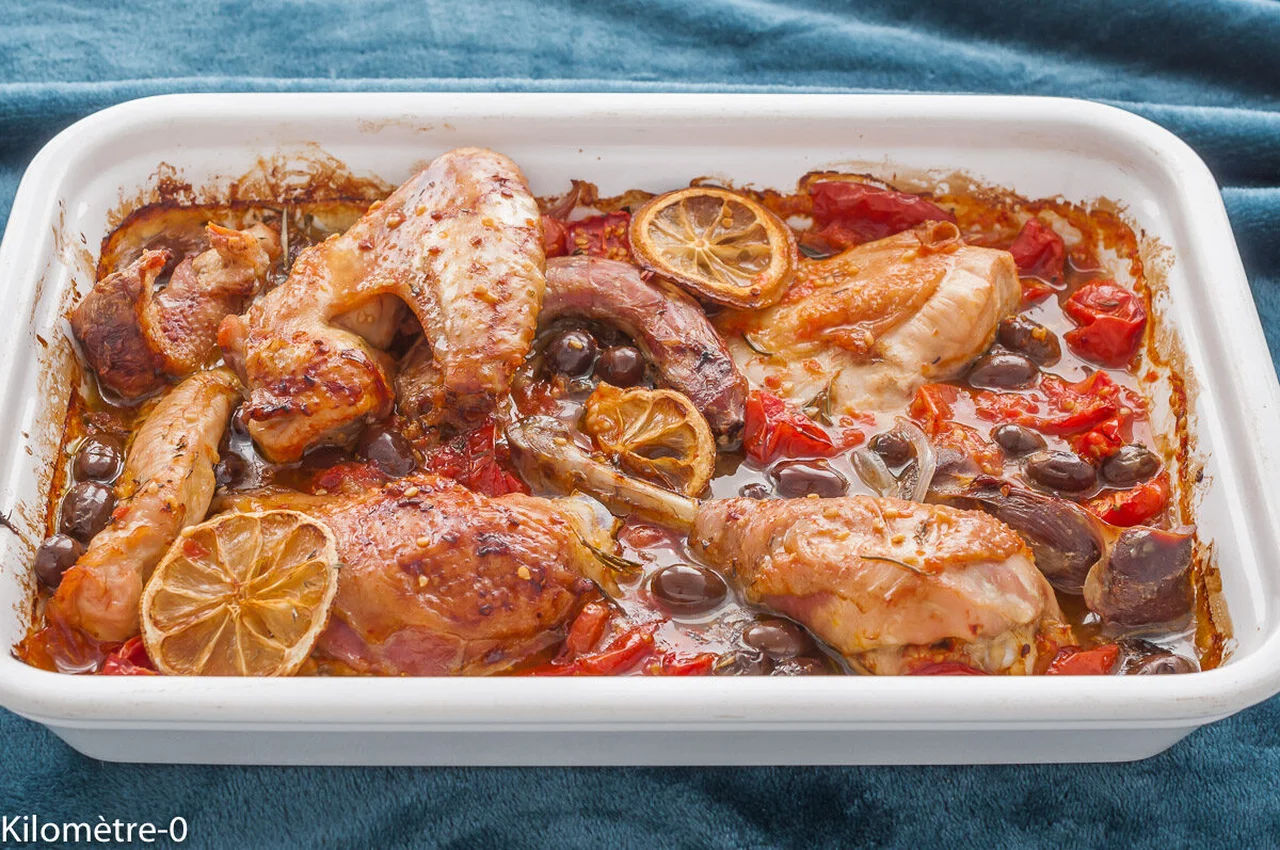 Poulet rôti tomates cerises, citron et olives