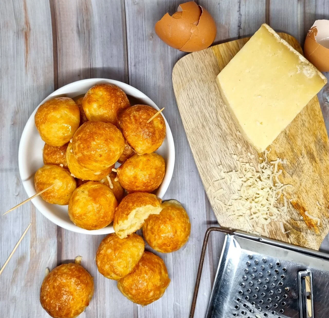 Gougères au Cantal