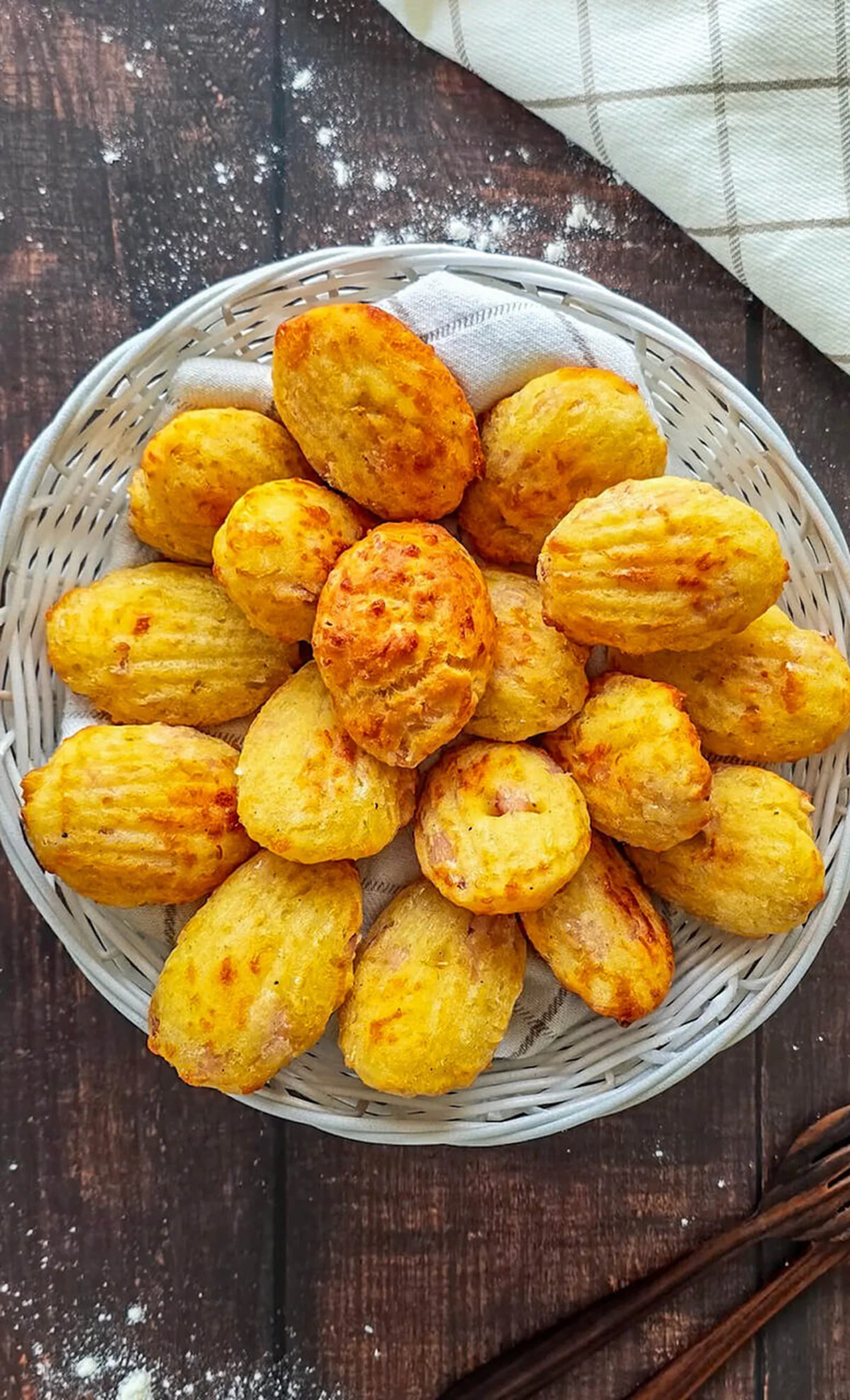 Madeleines salées bacon Comté