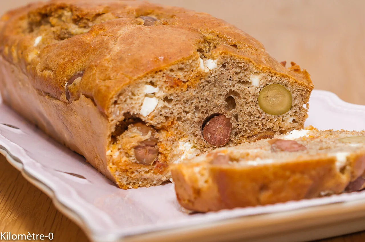 Cake salé chorizo, olives et chèvre frais
