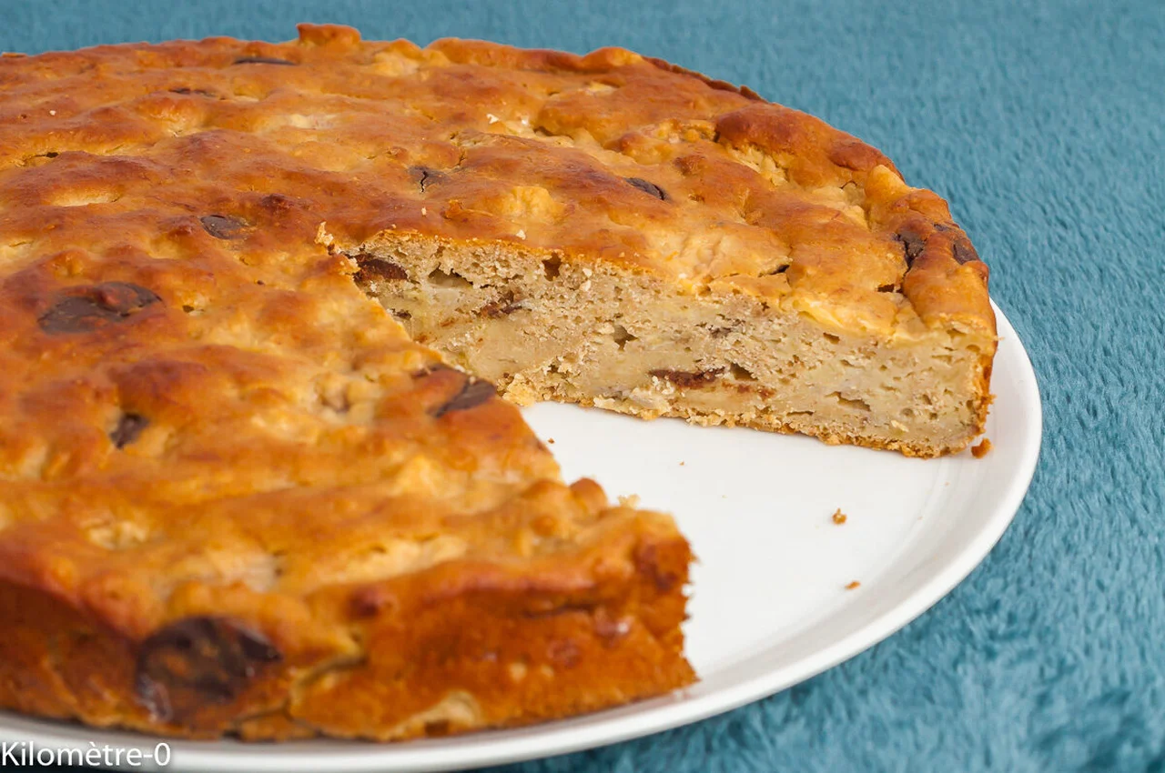 Gâteau à la compote de pommes et aux bananes