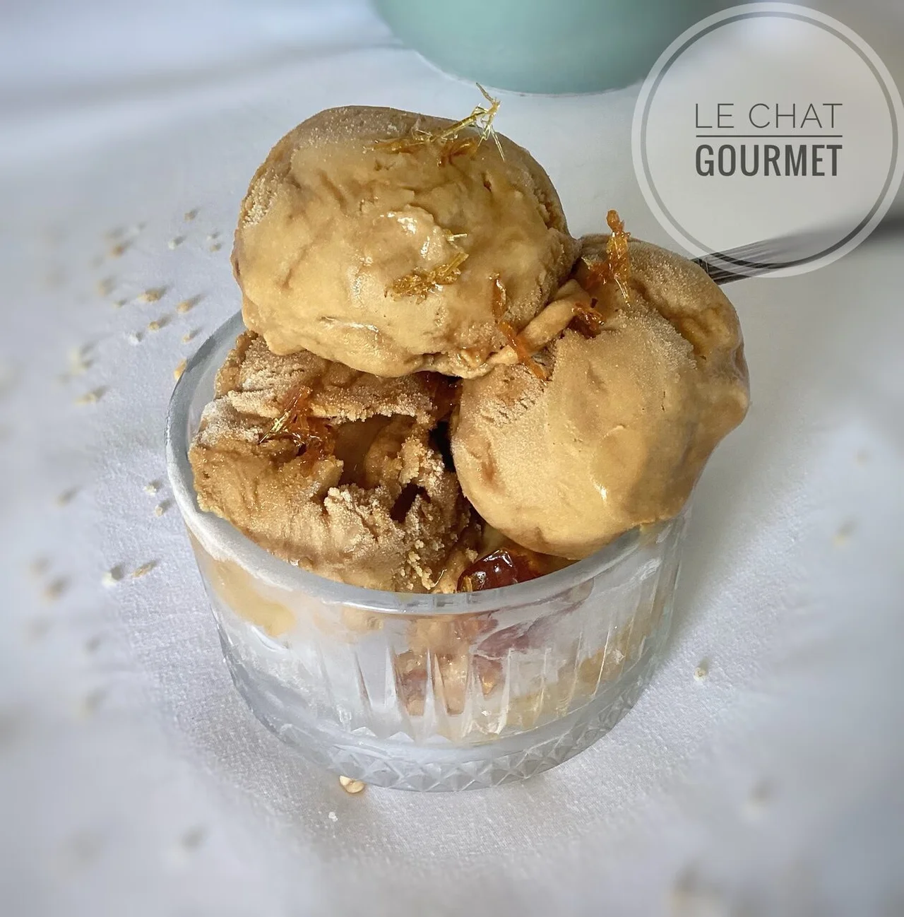 Crème glacée caramel beurre salé et éclats de caramel