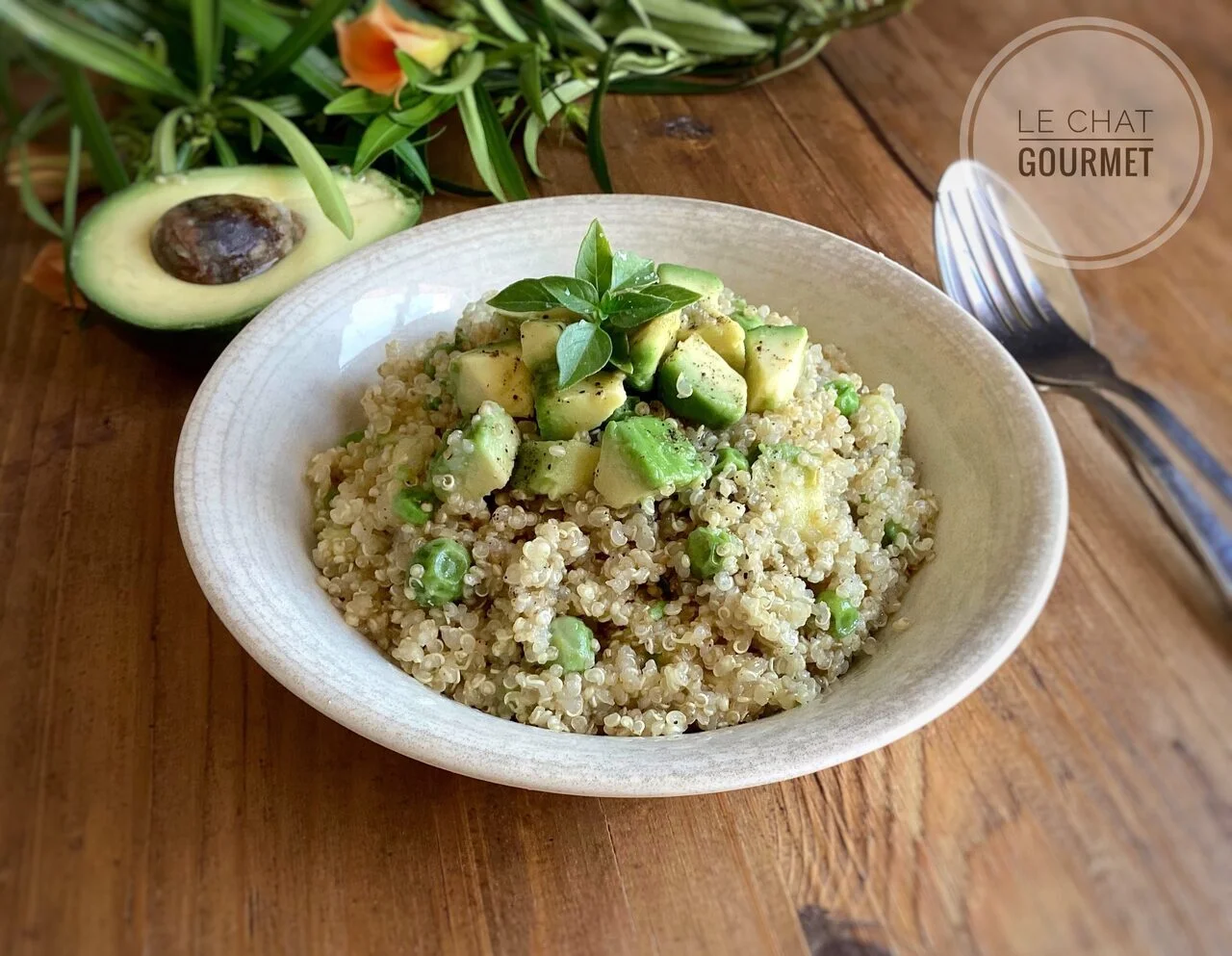 Salade de quinoa aux petits pois et avocat