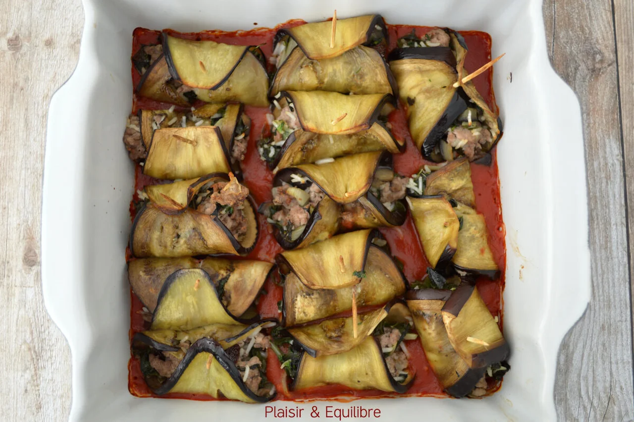 Roulades d'aubergines farcies à l'agneau
