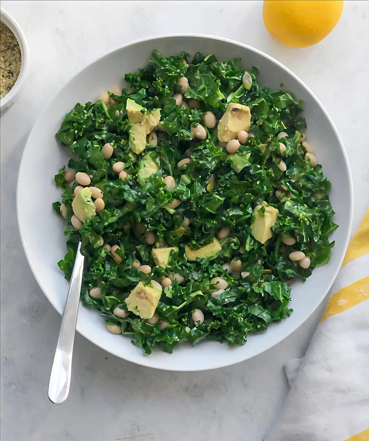 Salade de chou kale, haricots blancs