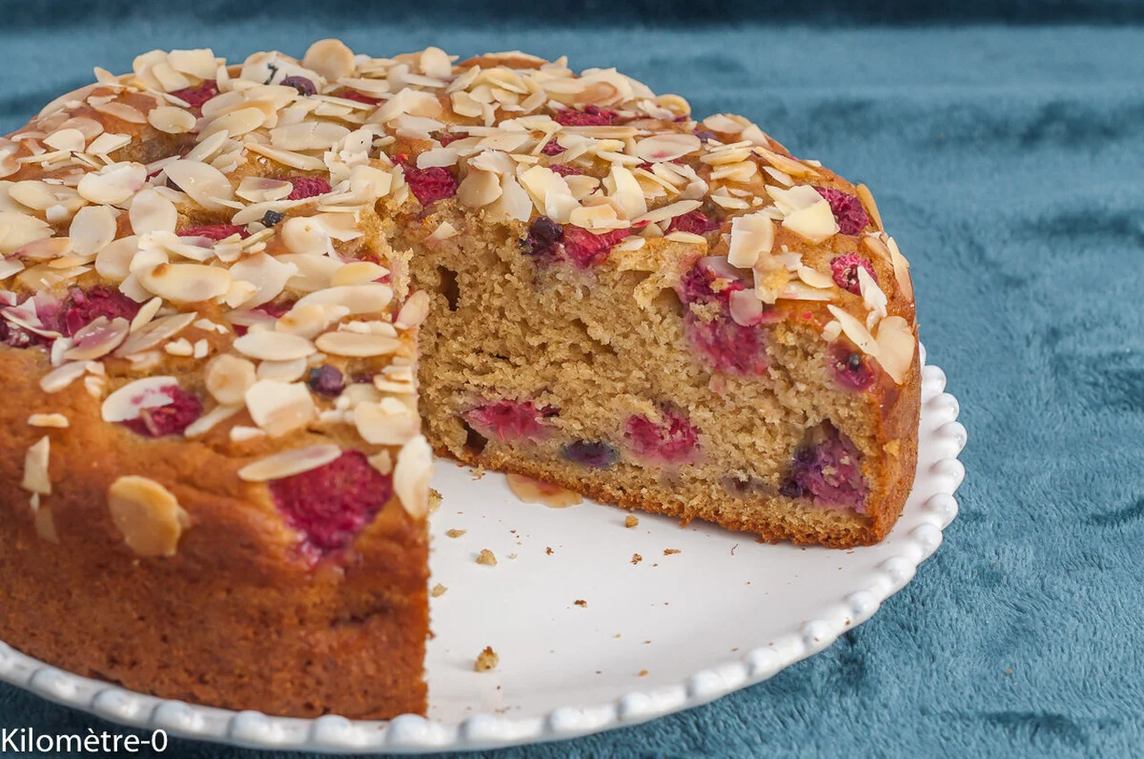 Gâteau aux framboises, ricotta et liqueur de litchi