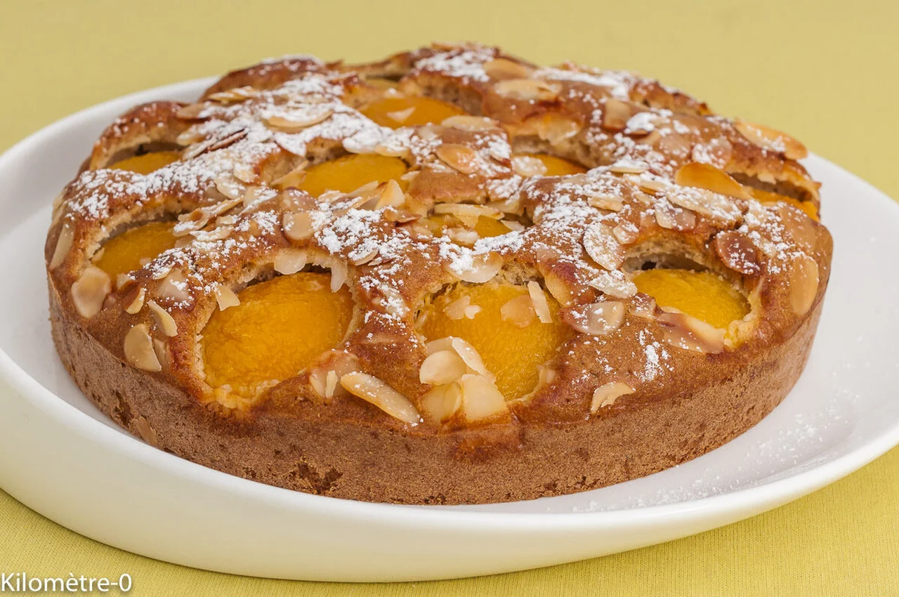Gâteau moelleux aux abricots