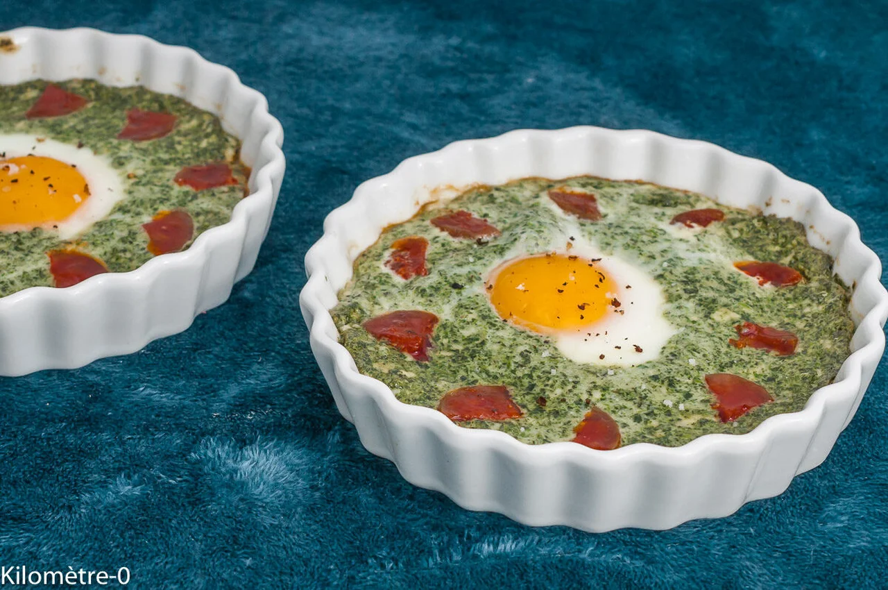 Oeufs cocotte aux orties et au chorizo