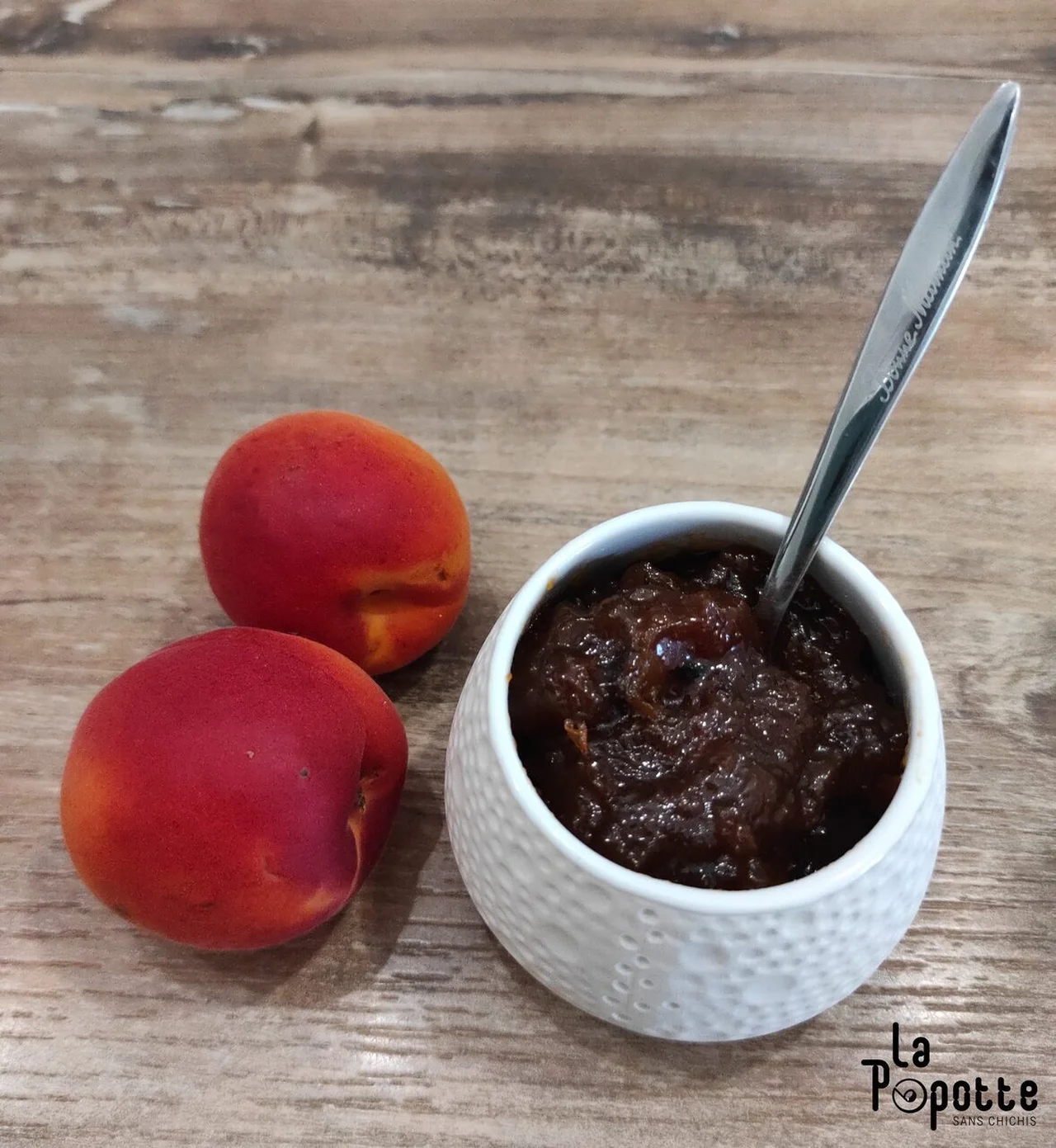 Confiture d'abricot et fleur d'oranger