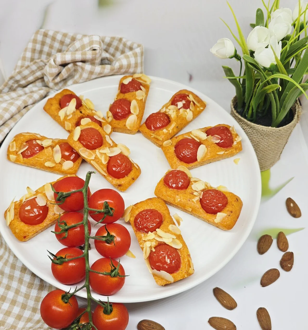 Financiers aux tomates cerises