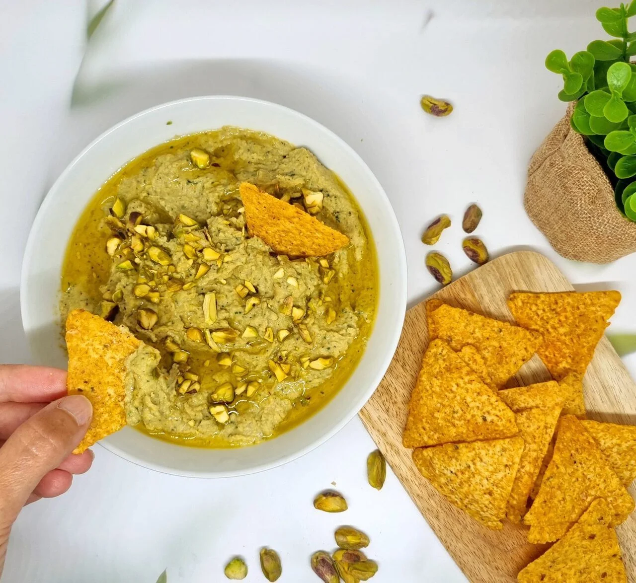 Houmous aux courgettes grillées et pistaches