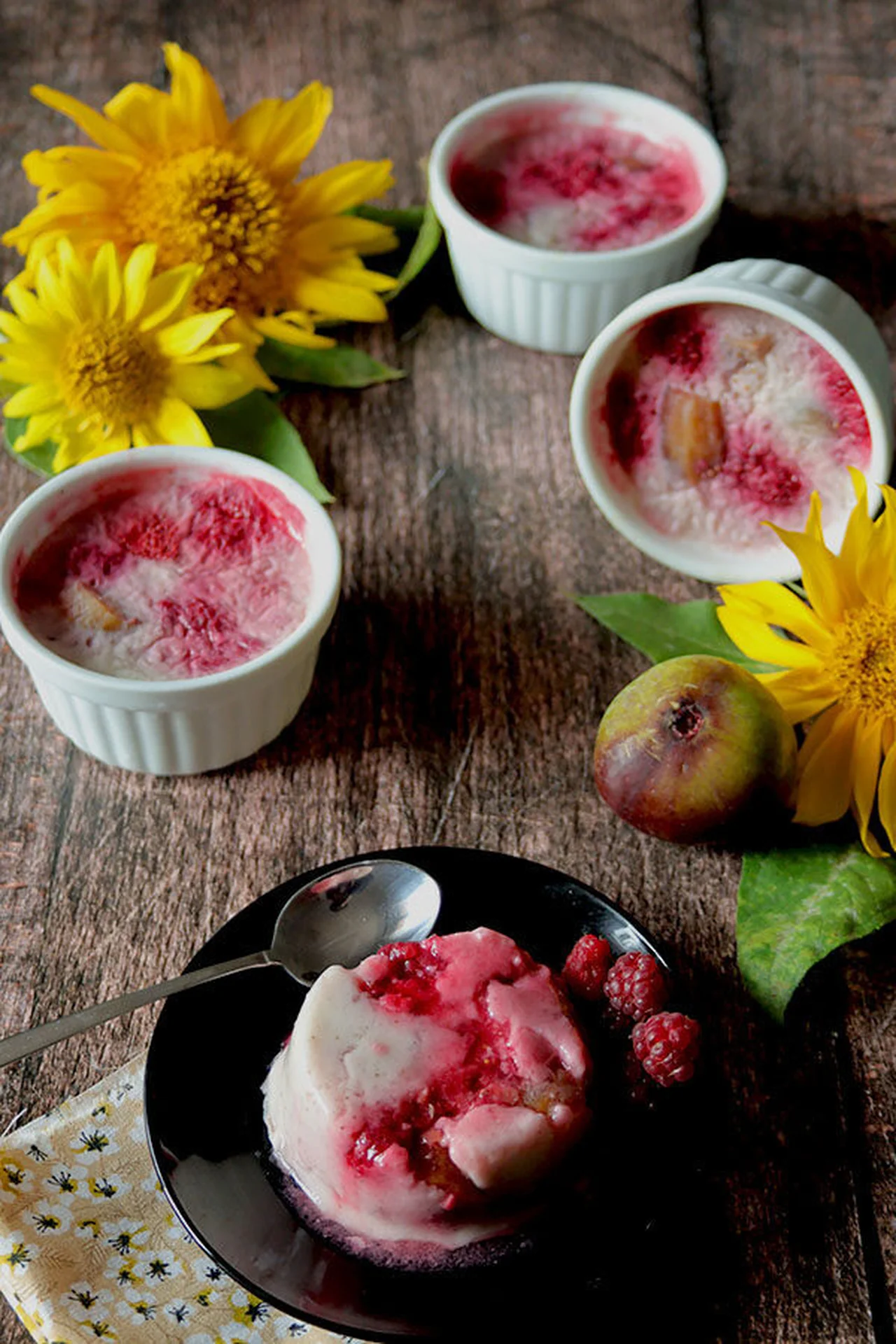 Entremets framboises figues sans gluten lait oeufs