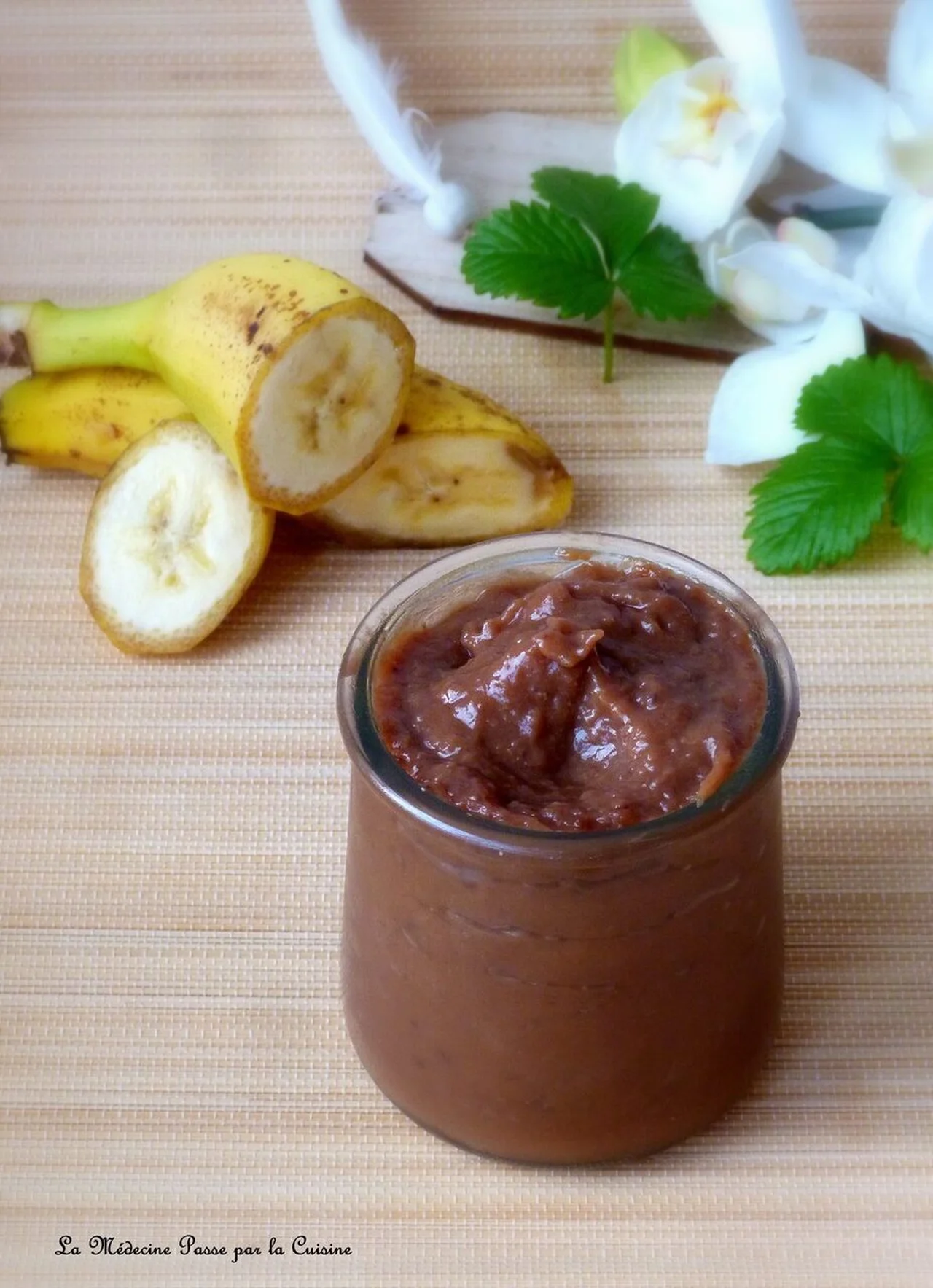 Confiture de bananes et chocolat au lait