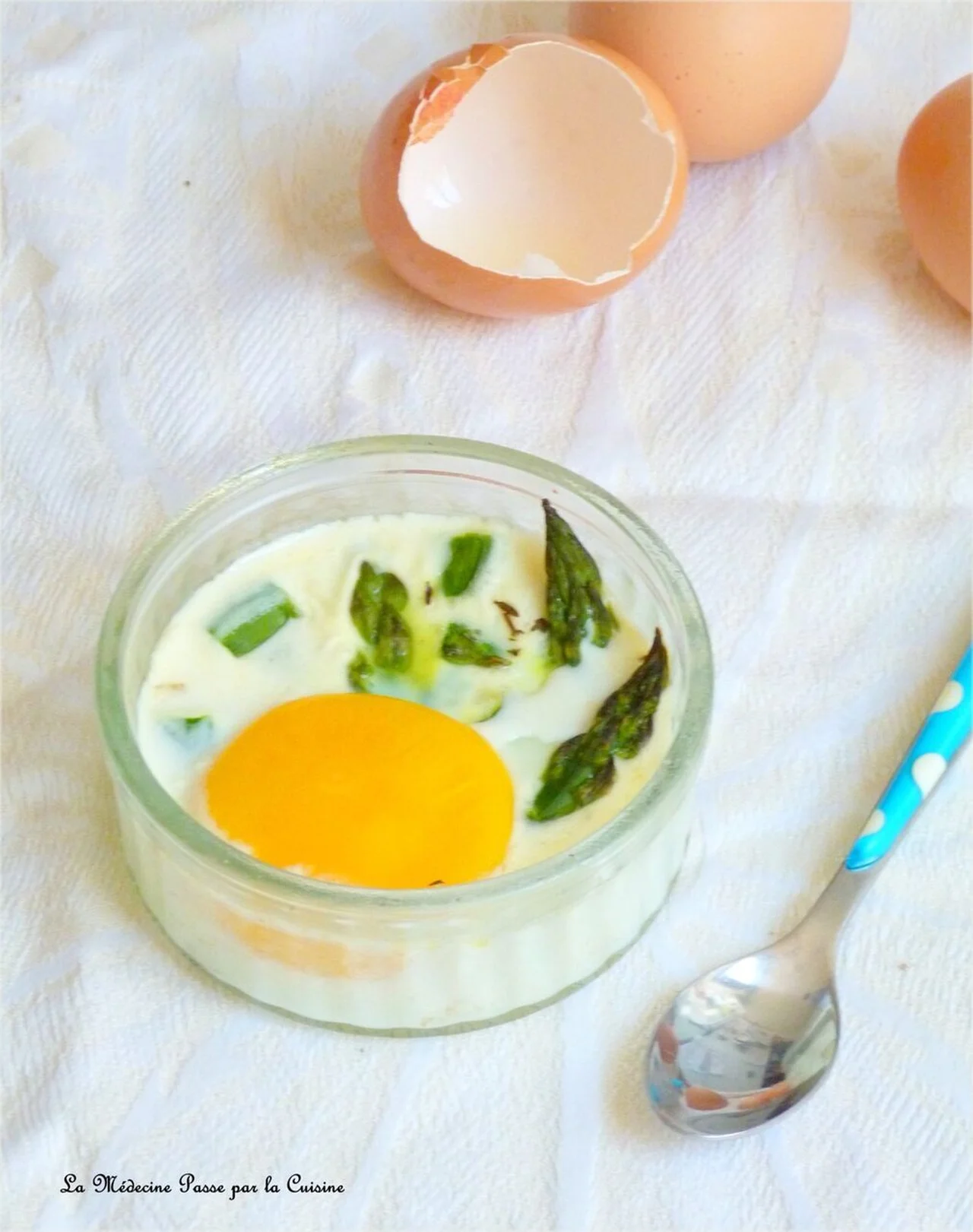 Oeufs cocottes aux asperges