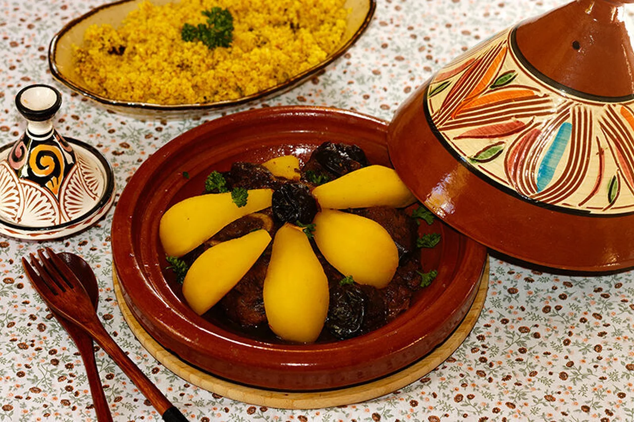 Tajine de veau aux poires et aux épices