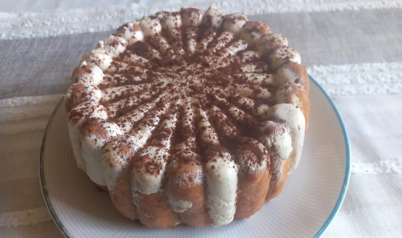 Charlotte à la vanille façon tiramisu