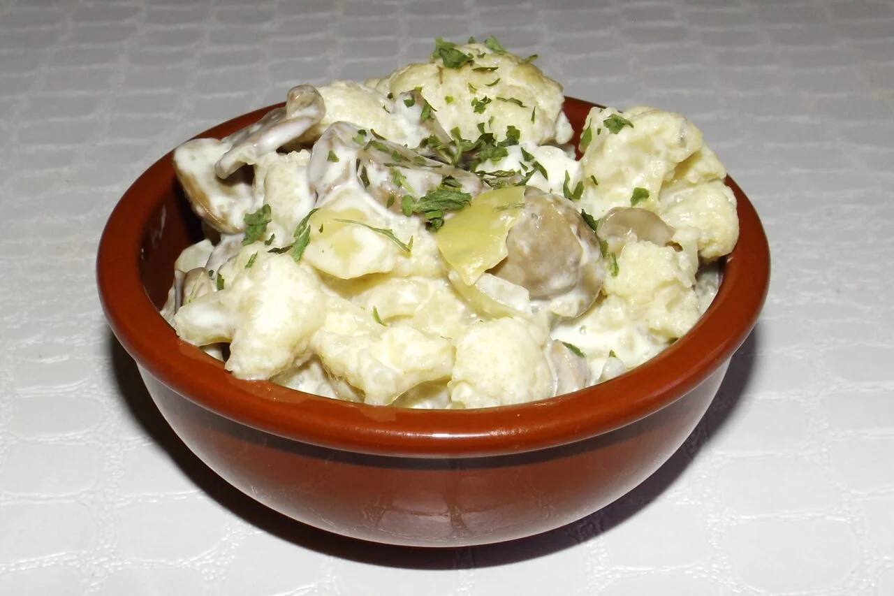 Chou-fleur et champignons à la crème au roquefort