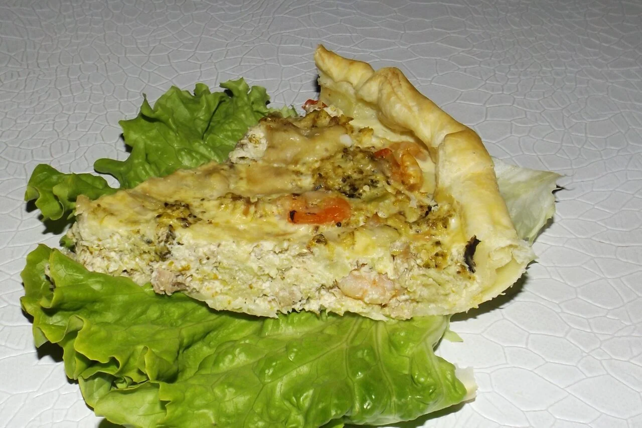 Tarte aux brocolis, thon et crevettes