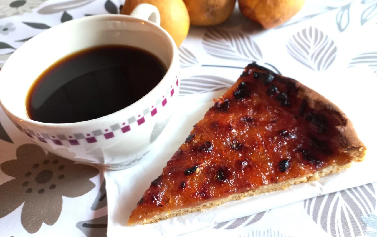 Tarte aux pommes caramélisées croustillante