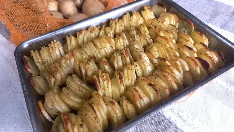 Tian de pommes de terre au thym et à l'origan