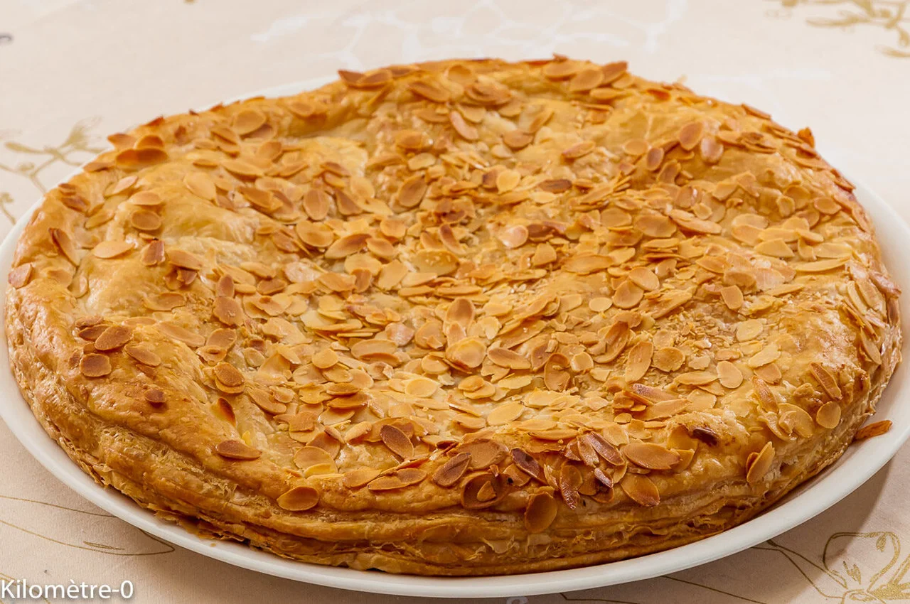 Galette des rois aux poires et caramel beurre salé