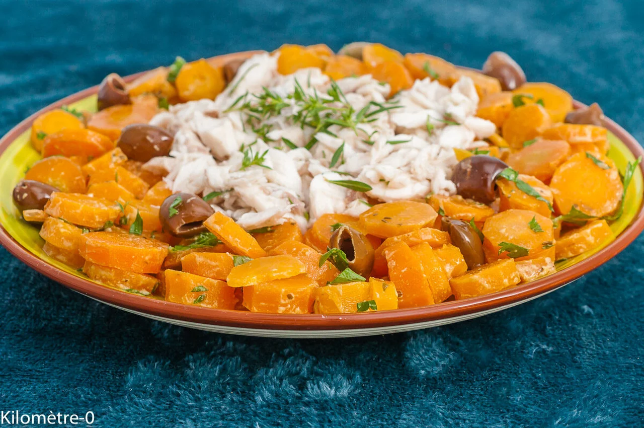 Salade de bar aux carottes cuites et olives