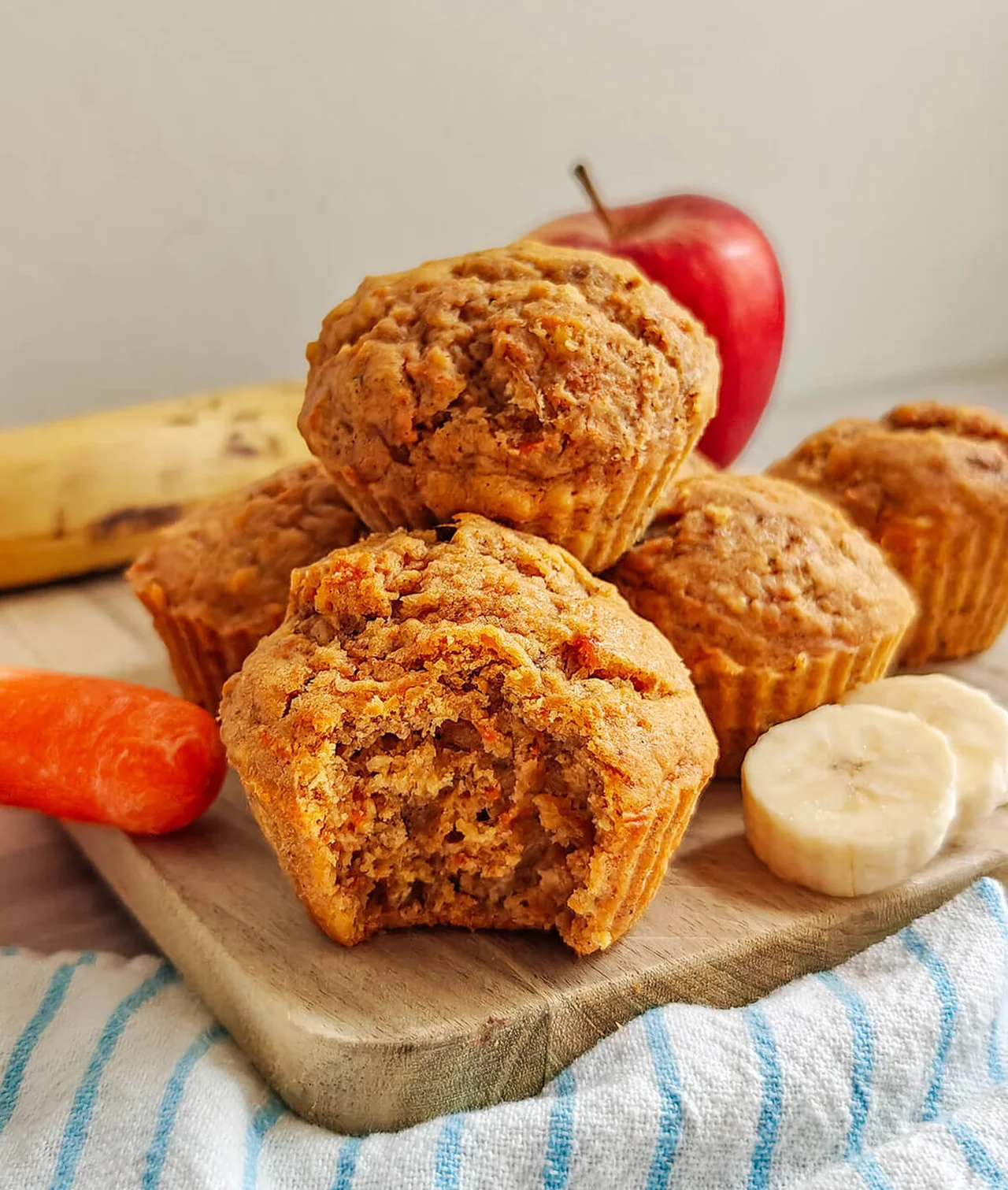 Muffins pomme, banane et carotte