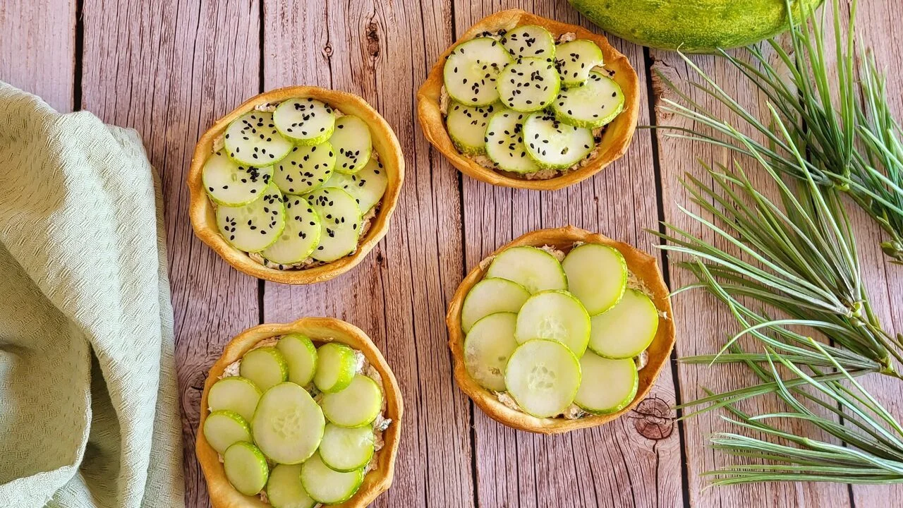 Tartelettes concombre, thon et fromage frais